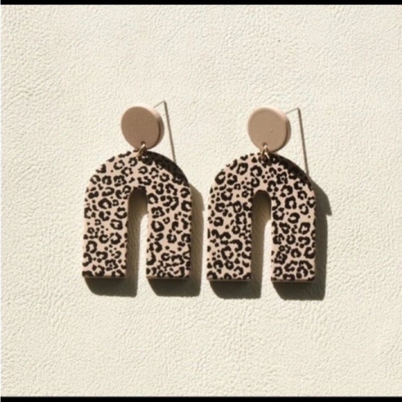 Leopard Geometric Drop earrings - Picture 4 of 6